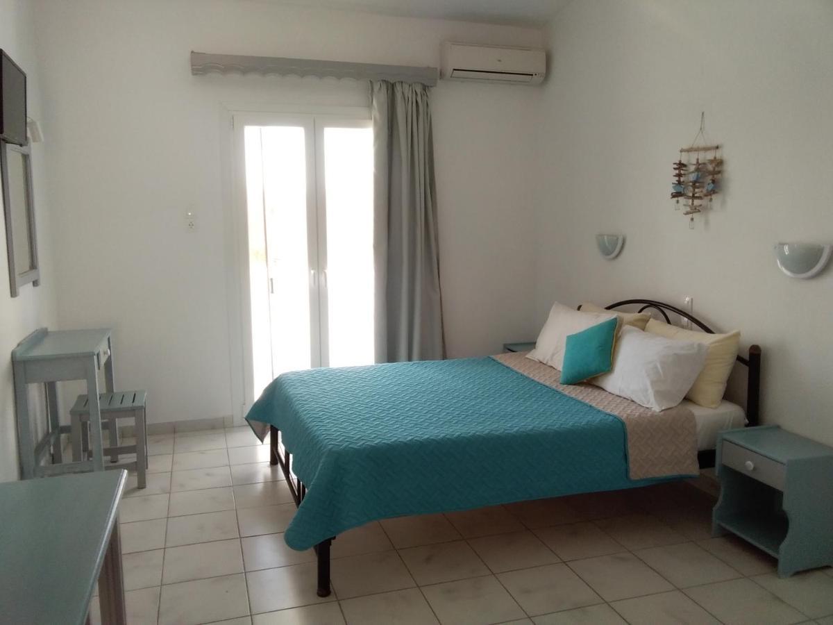 Gorgona Apartments & Studios Ipsos Esterno foto