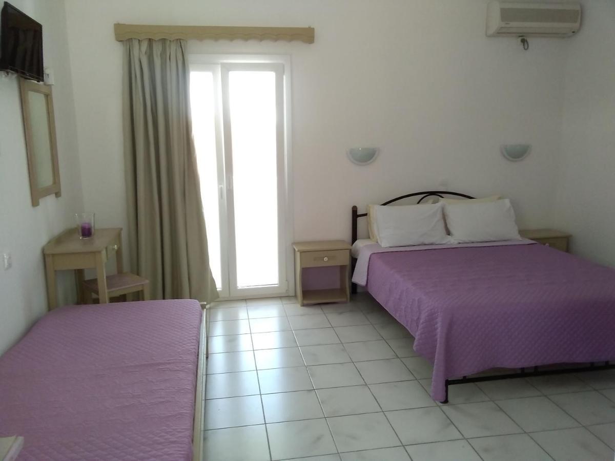 Gorgona Apartments & Studios Ipsos Esterno foto