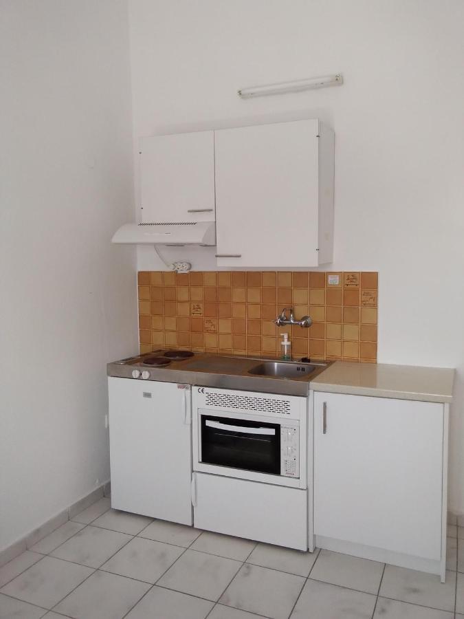 Gorgona Apartments & Studios Ipsos Esterno foto