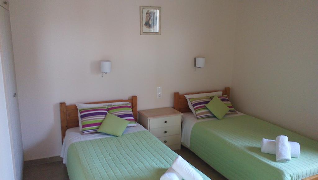 Gorgona Apartments & Studios Ipsos Esterno foto